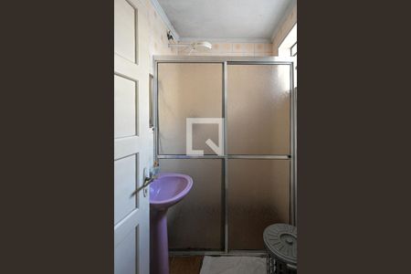 Banheiro  de casa à venda com 1 quarto, 300m² em Vila Moinho Velho, São Paulo