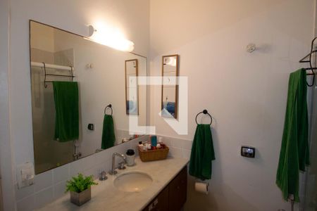 Apartamento à venda com 78m², 2 quartos e sem vagaBanheiro