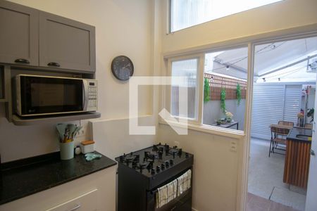 Apartamento à venda com 78m², 2 quartos e sem vagaCozinha
