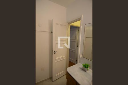 Apartamento à venda com 78m², 2 quartos e sem vagaBanheiro
