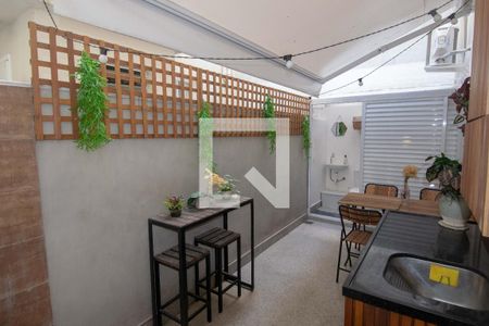 Apartamento à venda com 78m², 2 quartos e sem vagaÁrea gourmet