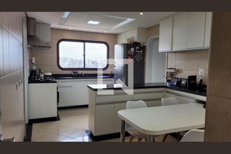 Apartamento à venda com 320m², 5 quartos e 4 vagasFoto 11