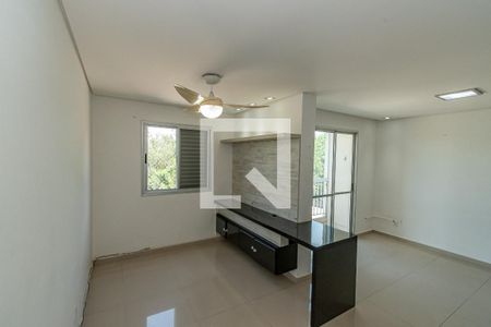 Sala de TV  de apartamento para alugar com 2 quartos, 72m² em Parque Brasília, Campinas