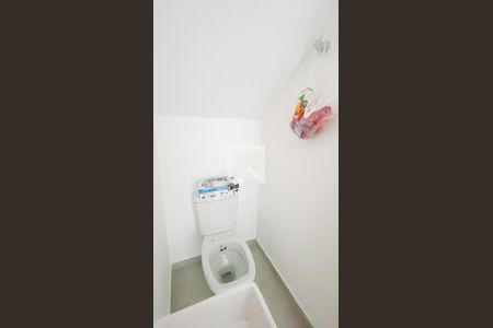 Lavabo de casa à venda com 3 quartos, 128m² em Vila Alto de Santo André, Santo André