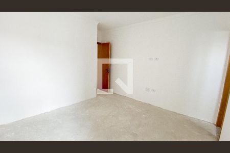 Casa à venda com 128m², 3 quartos e 2 vagasSuite