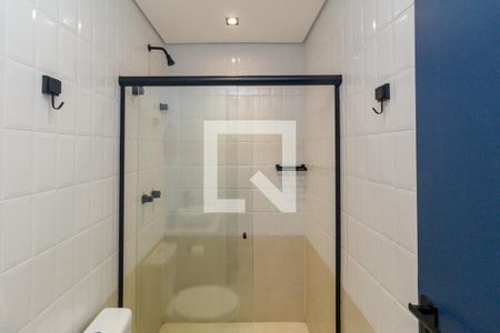 Banheiro de kitnet/studio para alugar com 1 quarto, 25m² em Vila Buarque, São Paulo