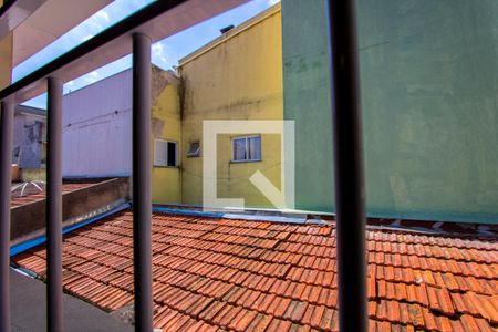 Casa à venda com 124m², 2 quartos e 2 vagas Casa à venda com 124m², 2 quartos e 2 vagasVista do quarto 2