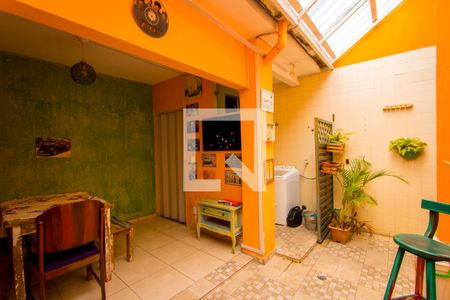 Casa à venda com 124m², 2 quartos e 2 vagas Casa à venda com 124m², 2 quartos e 2 vagasEspaço gourmet