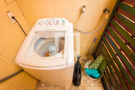 Casa à venda com 124m², 2 quartos e 2 vagas Casa à venda com 124m², 2 quartos e 2 vagasÁrea de serviço