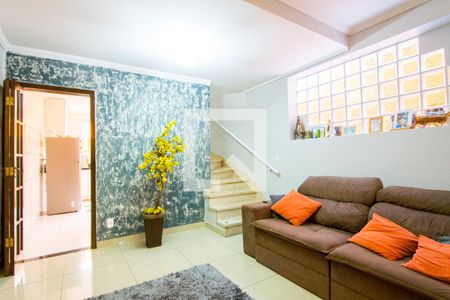Sala de casa à venda com 2 quartos, 124m² em Vila Alzira, Santo André