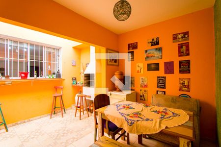 Casa à venda com 124m², 2 quartos e 2 vagas Casa à venda com 124m², 2 quartos e 2 vagasEspaço gourmet