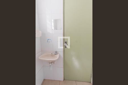 Casa à venda com 80m², 2 quartos e 1 vaga Casa à venda com 80m², 2 quartos e 1 vagaBanheiro