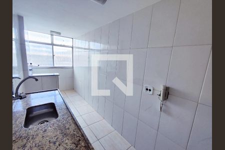 Apartamento para alugar com 64m², 2 quartos e sem vaga Apartamento para alugar com 64m², 2 quartos e sem vagaCozinha