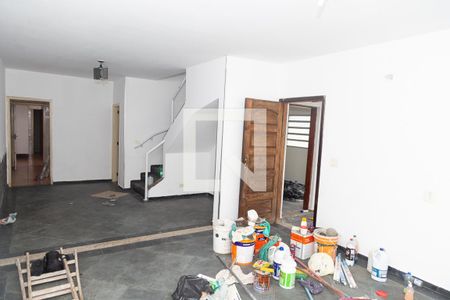 Sala de casa para alugar com 4 quartos, 120m² em Jardim Rossi, Guarulhos