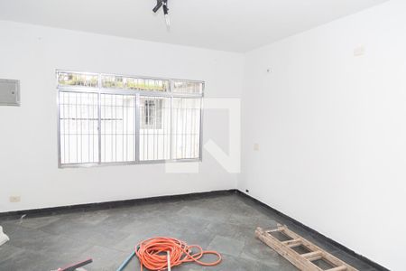 Sala de casa para alugar com 4 quartos, 120m² em Jardim Rossi, Guarulhos