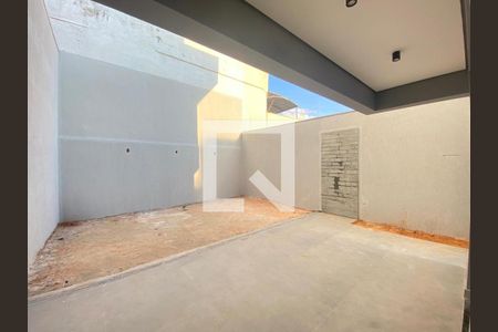 Casa à venda com 225m², 3 quartos e 4 vagasÁrea Externa