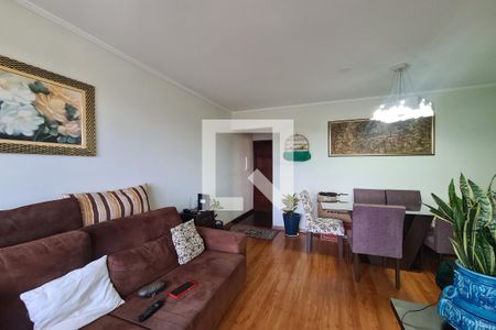 Sala de apartamento à venda com 3 quartos, 75m² em Vila Ivone, São Paulo