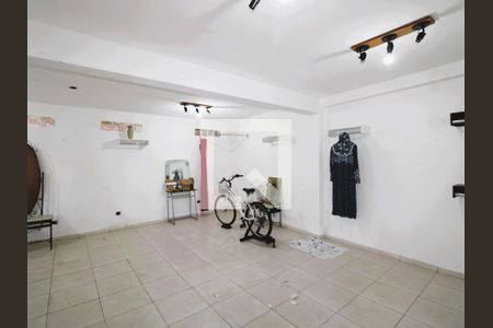 Casa à venda com 120m², 4 quartos e 2 vagasÁrea comum