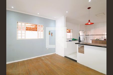 Sala de casa à venda com 4 quartos, 120m² em Tucuruvi, São Paulo