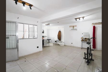 Casa à venda com 120m², 4 quartos e 2 vagasÁrea comum