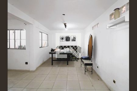 Casa à venda com 120m², 4 quartos e 2 vagasÁrea comum