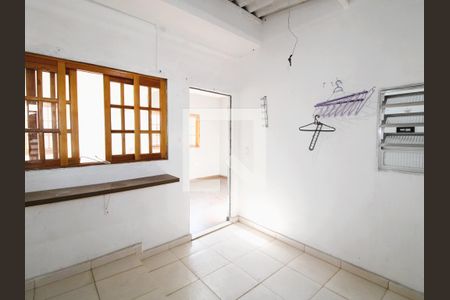 Casa à venda com 120m², 4 quartos e 2 vagasÁrea de Serviço
