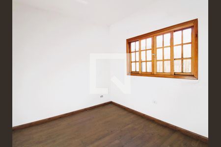 Casa à venda com 120m², 4 quartos e 2 vagasSuíte