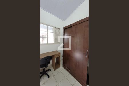 Quarto 2 de kitnet/studio para alugar com 2 quartos, 15m² em Cidade Universitária, Campinas