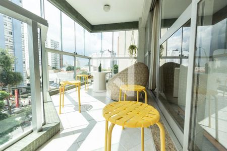 Apartamento à venda com 230m², 3 quartos e 3 vagasVaranda