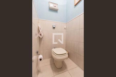 Apartamento à venda com 230m², 3 quartos e 3 vagasLavabo