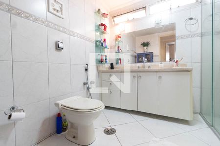 Apartamento à venda com 230m², 3 quartos e 3 vagasBanheiro