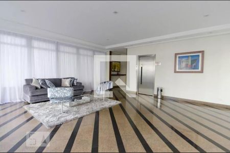 Apartamento à venda com 230m², 3 quartos e 3 vagasHall