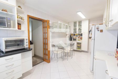 Apartamento à venda com 230m², 3 quartos e 3 vagasCozinha