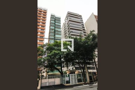 Apartamento à venda com 230m², 3 quartos e 3 vagasFachada