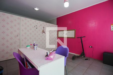 Casa à venda com 240m², 3 quartos e 3 vagasGaragem