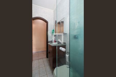 Casa à venda com 240m², 3 quartos e 3 vagasBanheiro 1