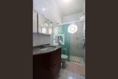 Casa à venda com 240m², 3 quartos e 3 vagasBanheiro 1