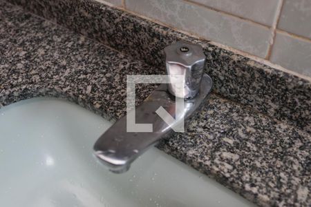 Casa à venda com 240m², 3 quartos e 3 vagasBanheiro 1