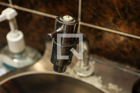 Casa à venda com 240m², 3 quartos e 3 vagasBanheiro 2