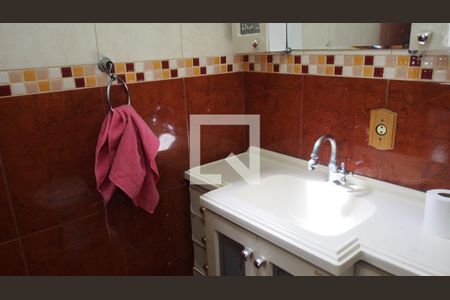 Casa para alugar com 299m², 3 quartos e 2 vagasBanheiro