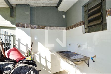 Casa à venda com 45m², 1 quarto e 4 vagas Casa à venda com 45m², 1 quarto e 4 vagasÁrea de serviço
