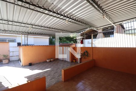 Casa para alugar com 126m², 3 quartos e sem vagaVaranda