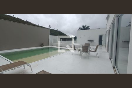 Casa à venda com 500m², 4 quartos e 5 vagas