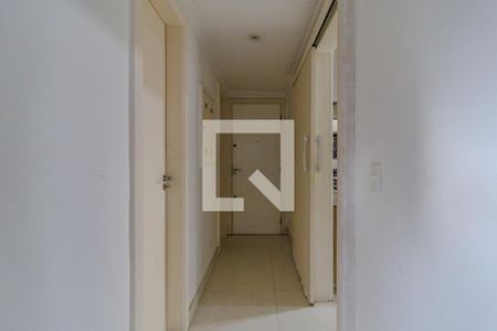 Apartamento à venda com 220m², 3 quartos e 4 vagas Apartamento à venda com 220m², 3 quartos e 4 vagasÁrea de Serviço