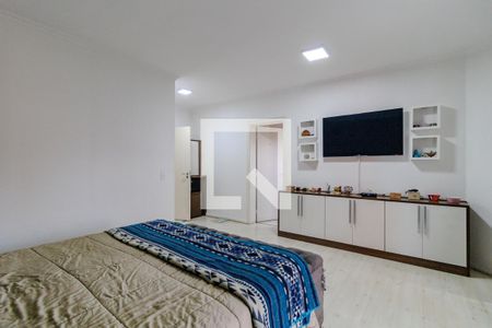 Apartamento à venda com 220m², 3 quartos e 4 vagas Apartamento à venda com 220m², 3 quartos e 4 vagasSuíte 1