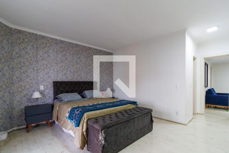 Apartamento à venda com 220m², 3 quartos e 4 vagas Apartamento à venda com 220m², 3 quartos e 4 vagasSuíte 1