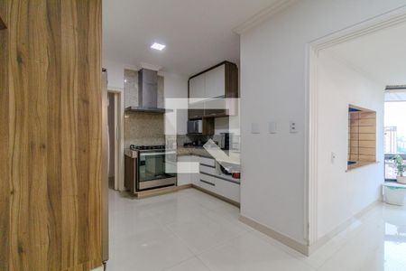 Apartamento à venda com 220m², 3 quartos e 4 vagas Apartamento à venda com 220m², 3 quartos e 4 vagasCozinha