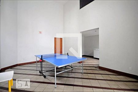 Apartamento à venda com 220m², 3 quartos e 4 vagas Apartamento à venda com 220m², 3 quartos e 4 vagasSalão de jogos