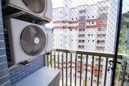Área de Serviço de apartamento para alugar com 2 quartos, 78m² em Canto do Forte, Praia Grande