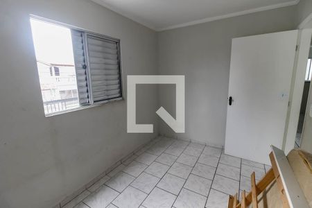Quarto 1 de apartamento para alugar com 2 quartos, 46m² em Jardim Santa Rosa, Taboão da Serra